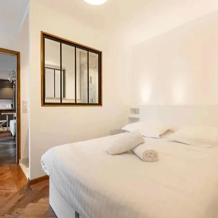 Appartamento Chic At Port 2 With Private Bathrooms & Ac *